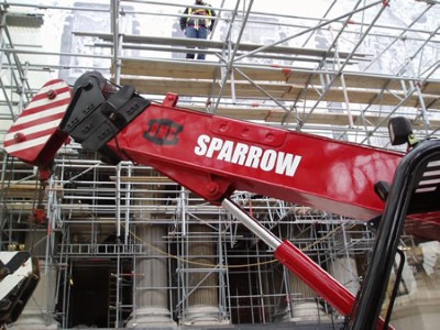 sparrow mini crawler St Pauls Cathedral London