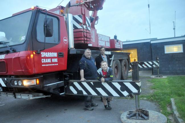 Sparrow-Crane-Hire-help-replace-Burnham-Sea-Cadets-flag-mast