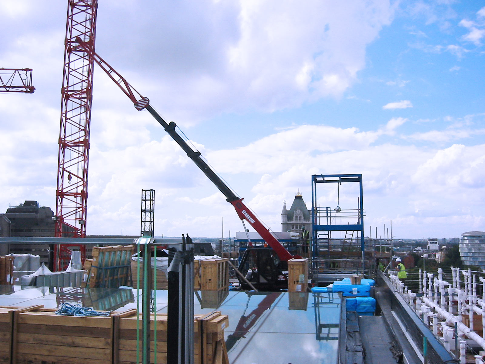 HVAC Crane Sparrow Crane Hire Ltd