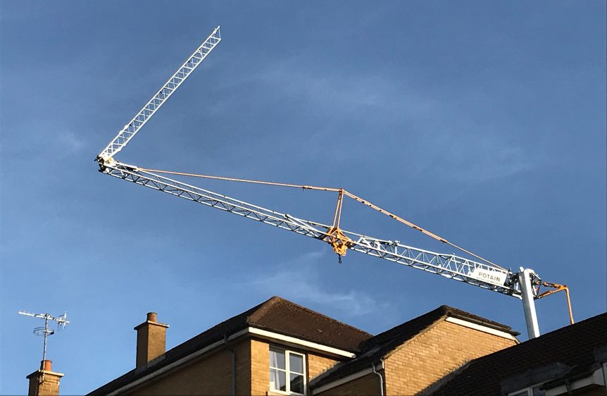 Potain Hup 40-30 self-erecting tower crane