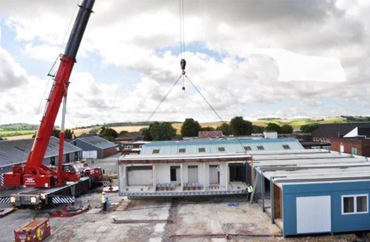 250te Grove crane Salisbury