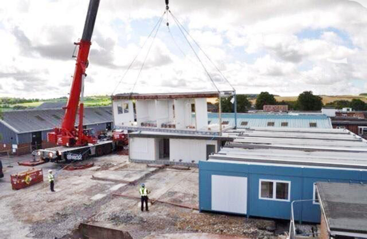 250te crane Salisbury Wiltshire