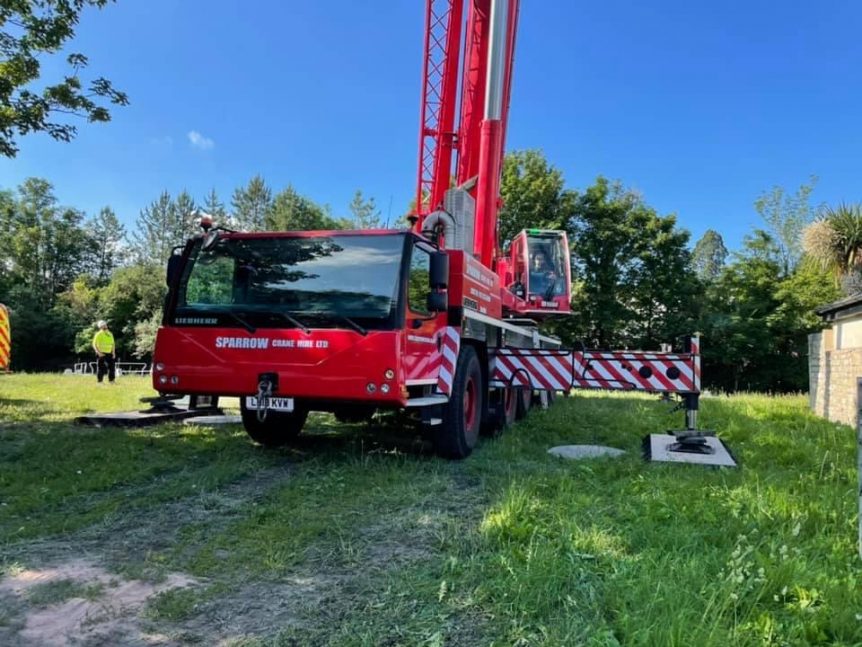 Crane hire Bath