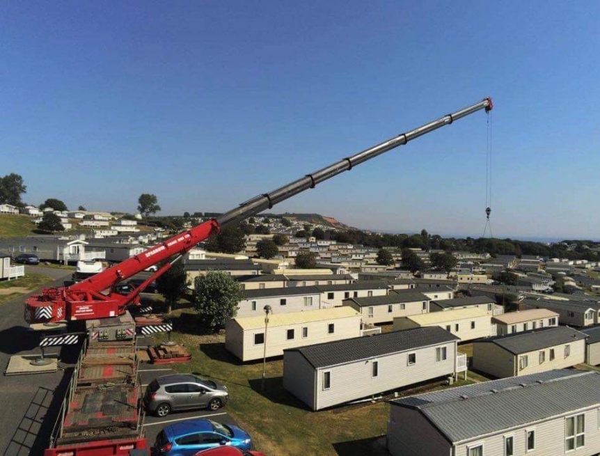 caravan crane lift