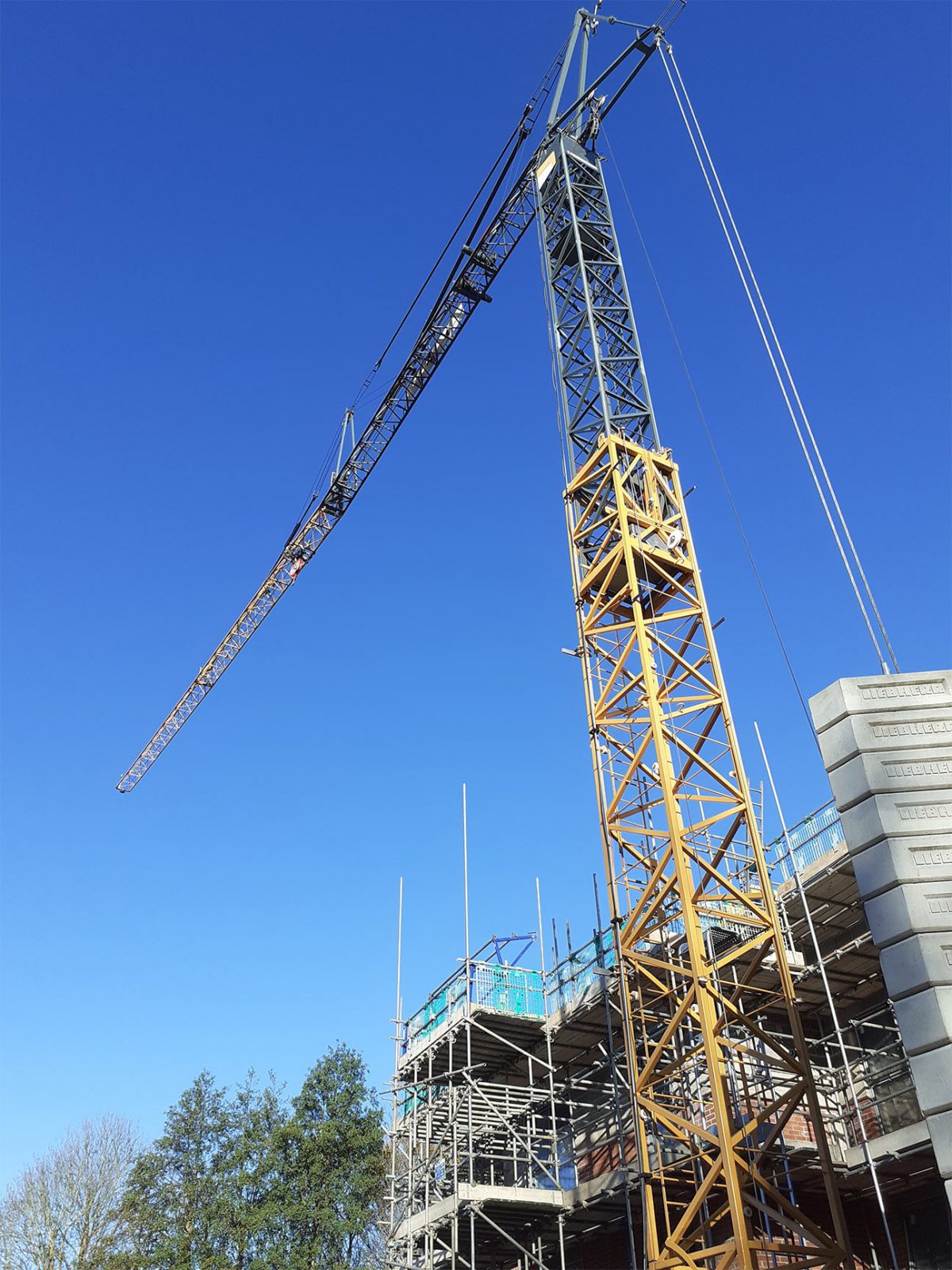 81.1k Liebherr Bristol