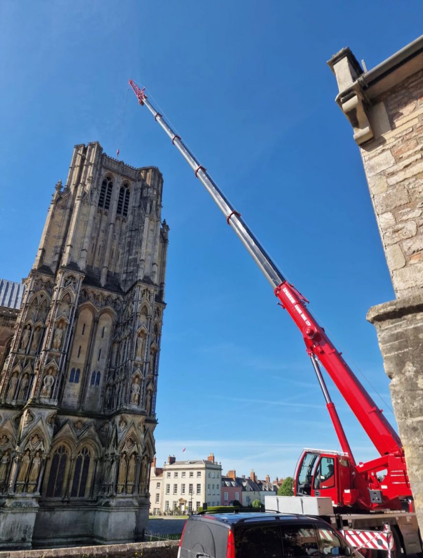Crane-Lift Wells Cathedral