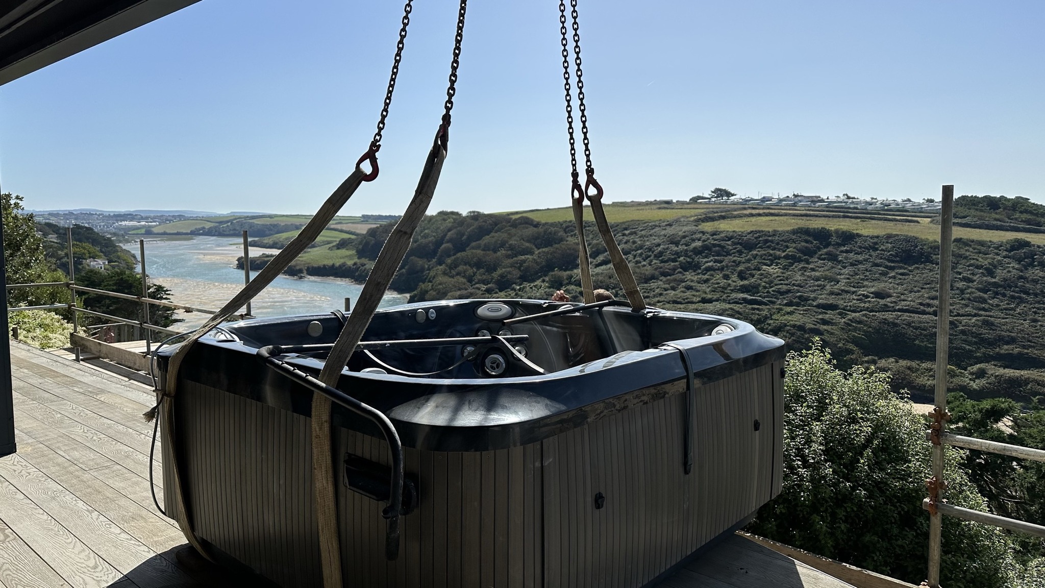crane lifting hot-tub