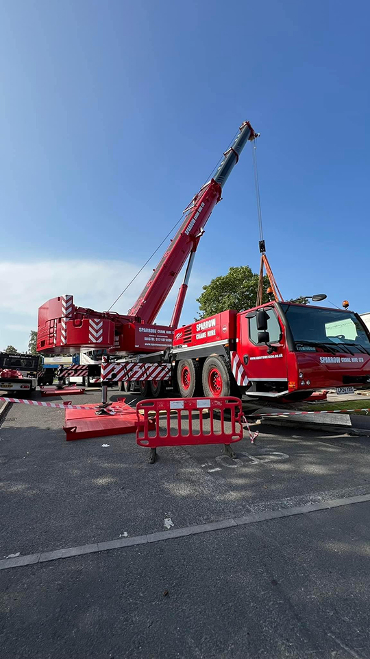 Liebherr LTM1300-6.3 Outriggers