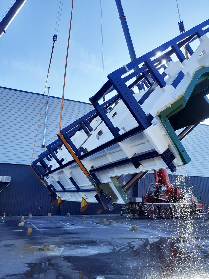 Rotating U3 Hull Tool Solent