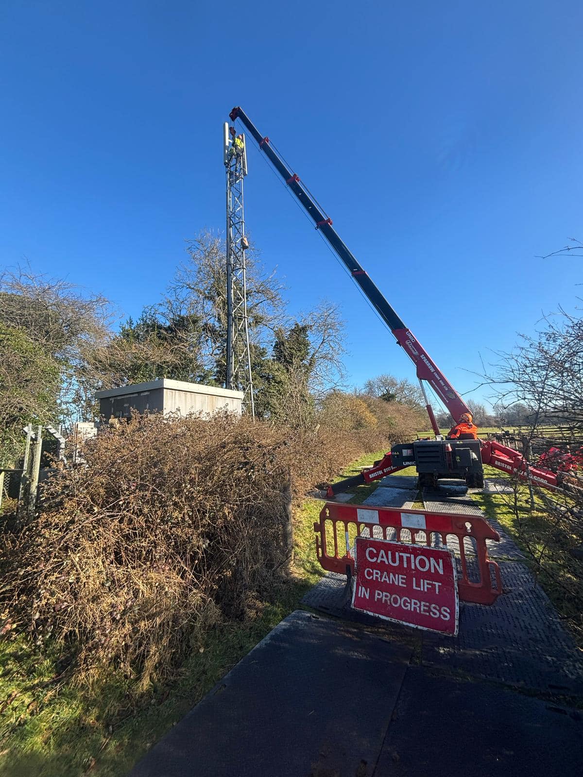 Decommissioning the telecoms mast Alton