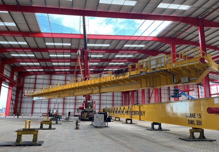 Lifting gantry cranes Portbury